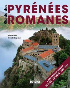 Visuel de couverture du guide Pyrénées romanes par Julie Vivier et Sylvain Lapique